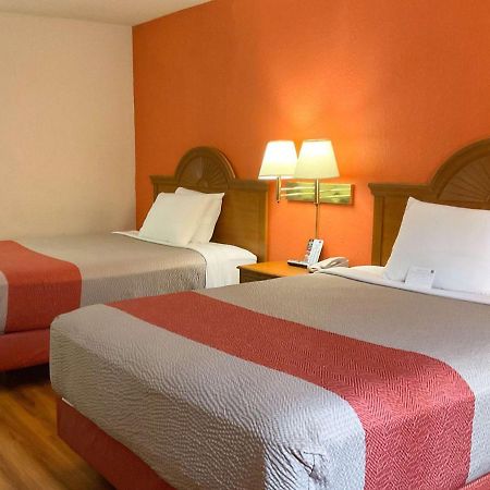 Motel 6-Westley, Ca Eksteriør billede