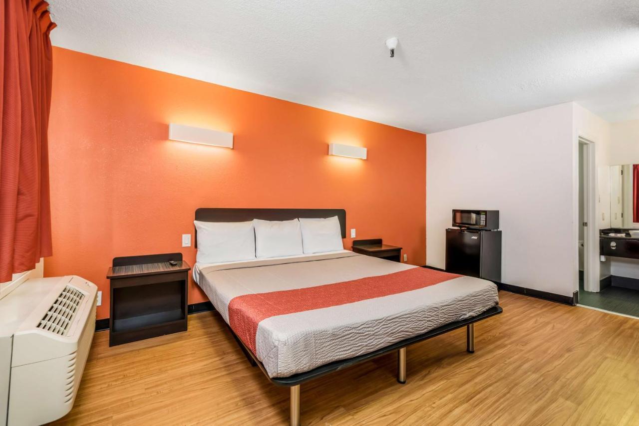 Motel 6-Westley, Ca Eksteriør billede