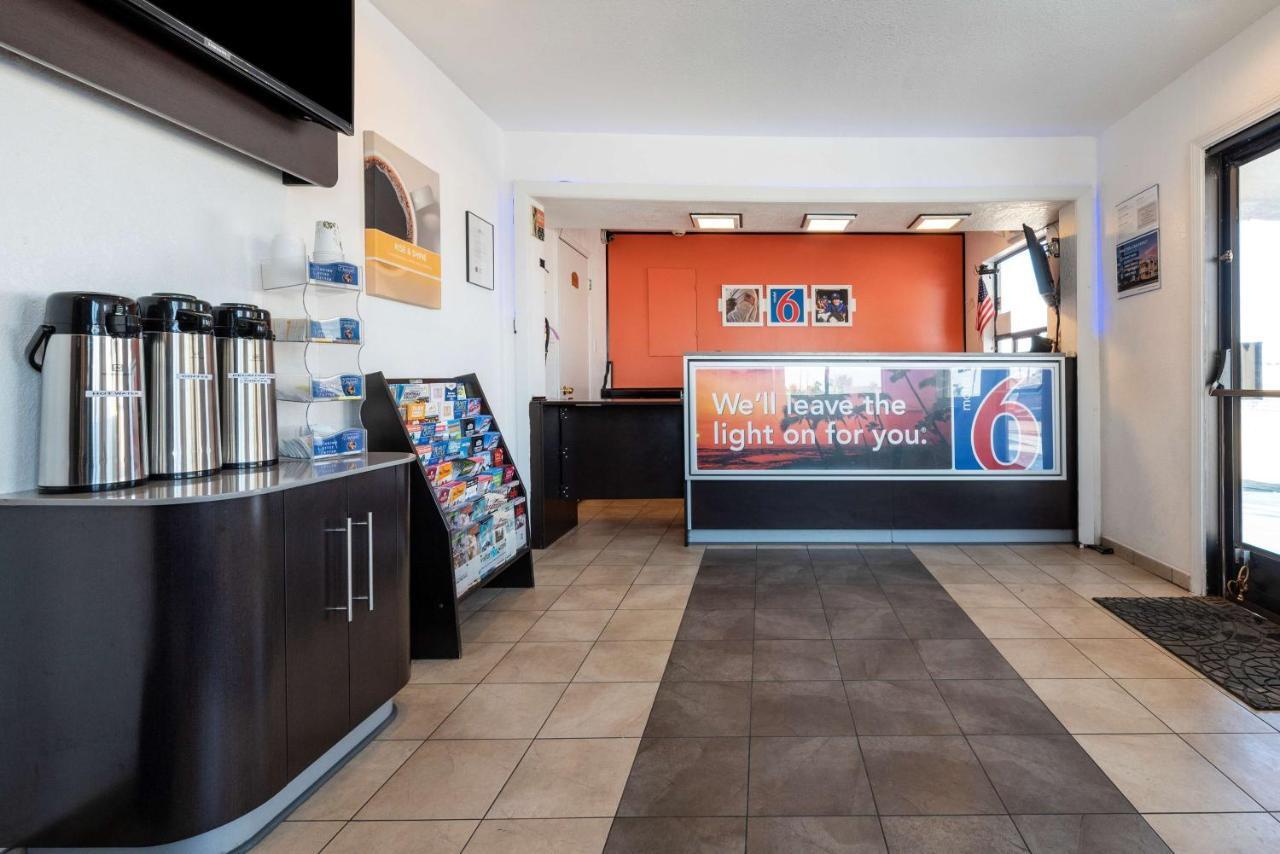 Motel 6-Westley, Ca Eksteriør billede