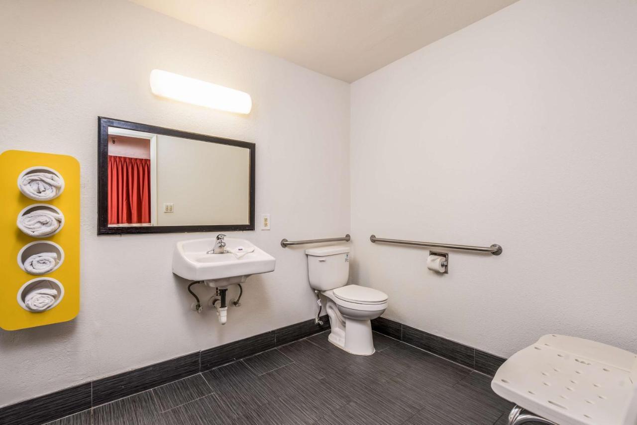 Motel 6-Westley, Ca Eksteriør billede